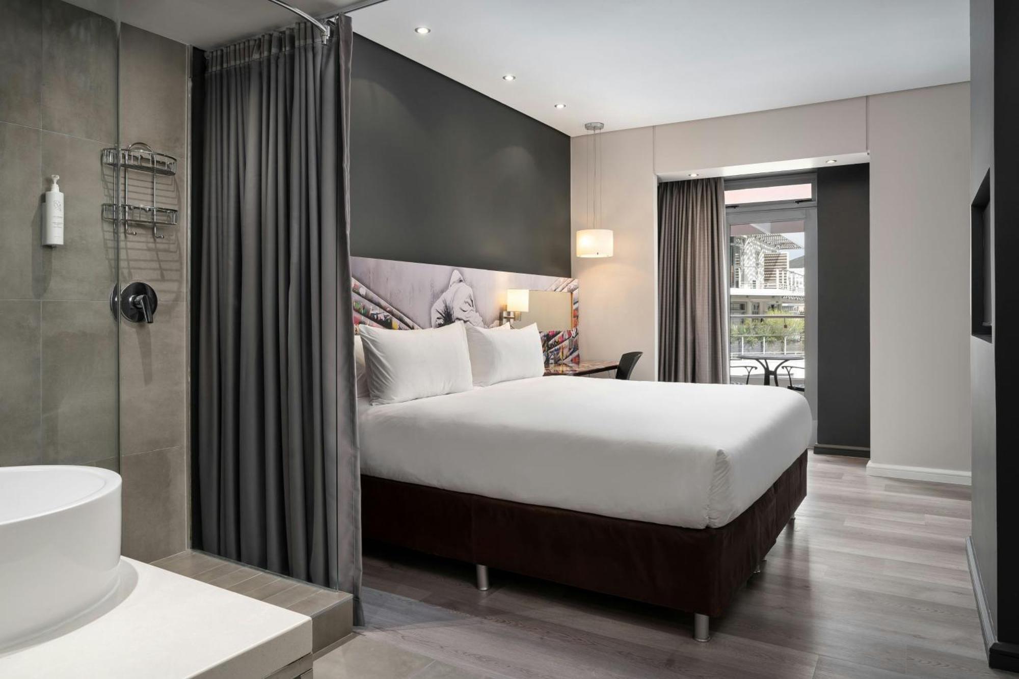 Protea Hotel Fire & Ice By Marriott Fokváros Kültér fotó